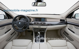 Illustration for article titled BMW 5-Series GT: First Press Photos Reveal Seriously Big Butt
